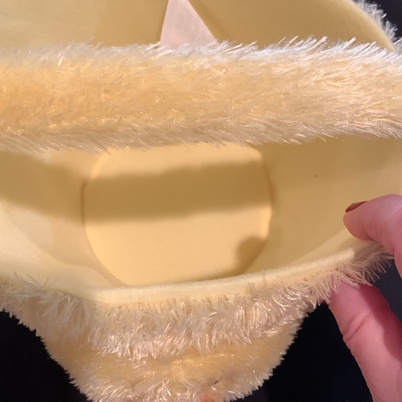 Easter Basket. Furry Yellow Duck - Picture 8 of 10